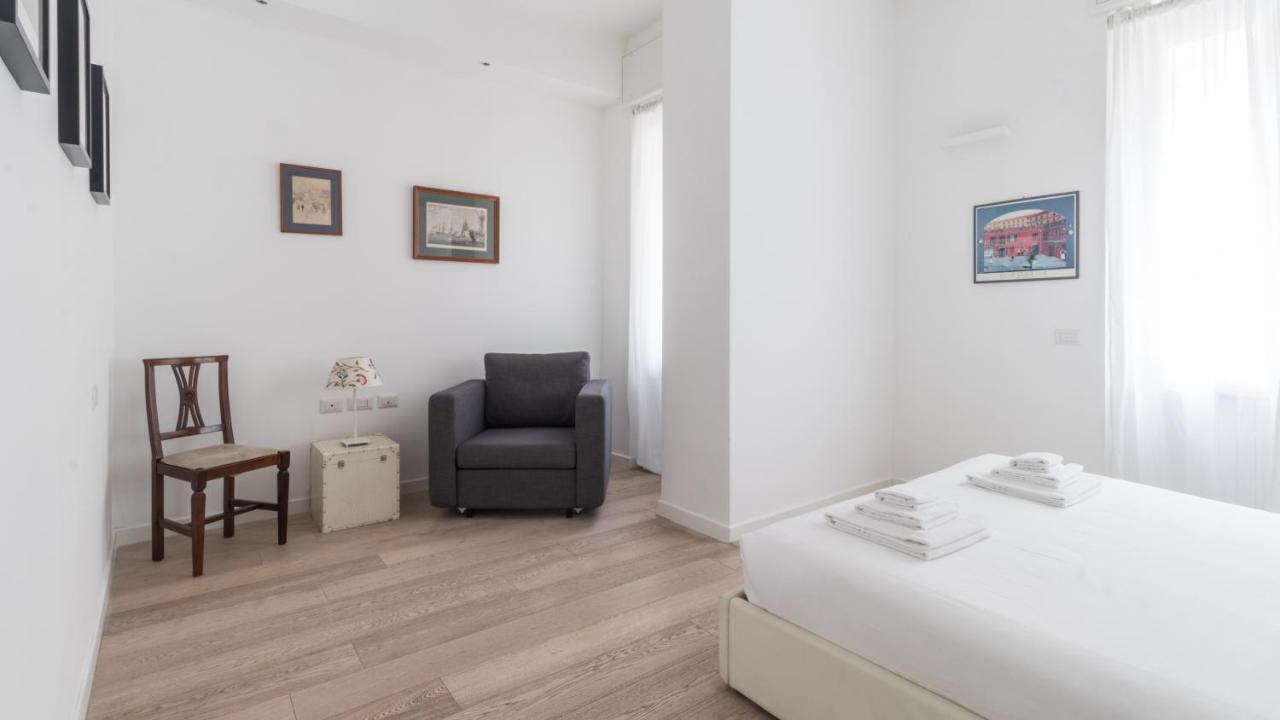Italianway - Corso Genova 27 * Milan