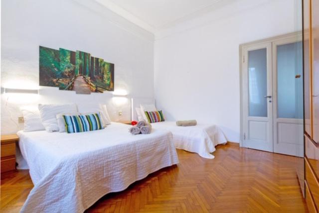 Alessia's Flat- Loreto 2 * Milaan