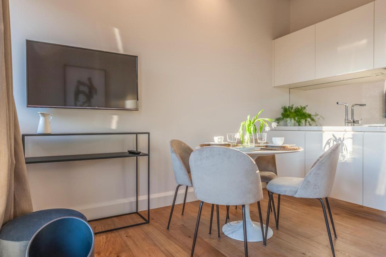 B' House Deluxe - Piazza Affari M1 Cordusio * Milan