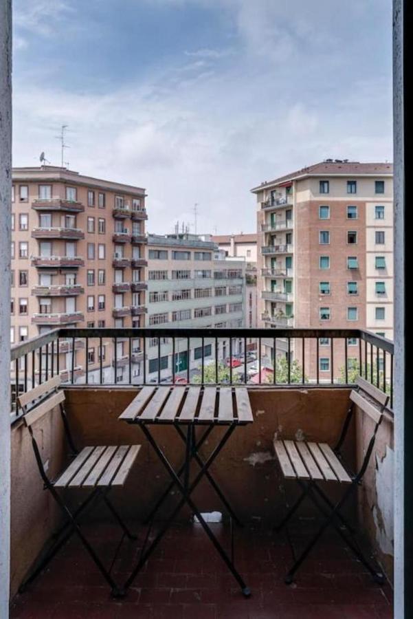Guesthero - Corvetto M3 Apartment Mailand
