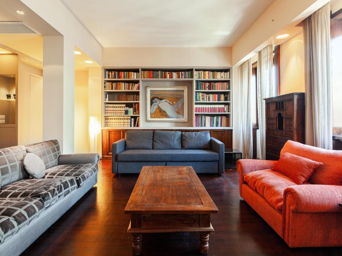 Easyhomes - Premuda * Milano