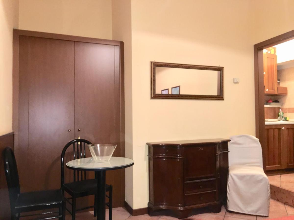 On The Corner With Piazza Duomo Apartment Milan