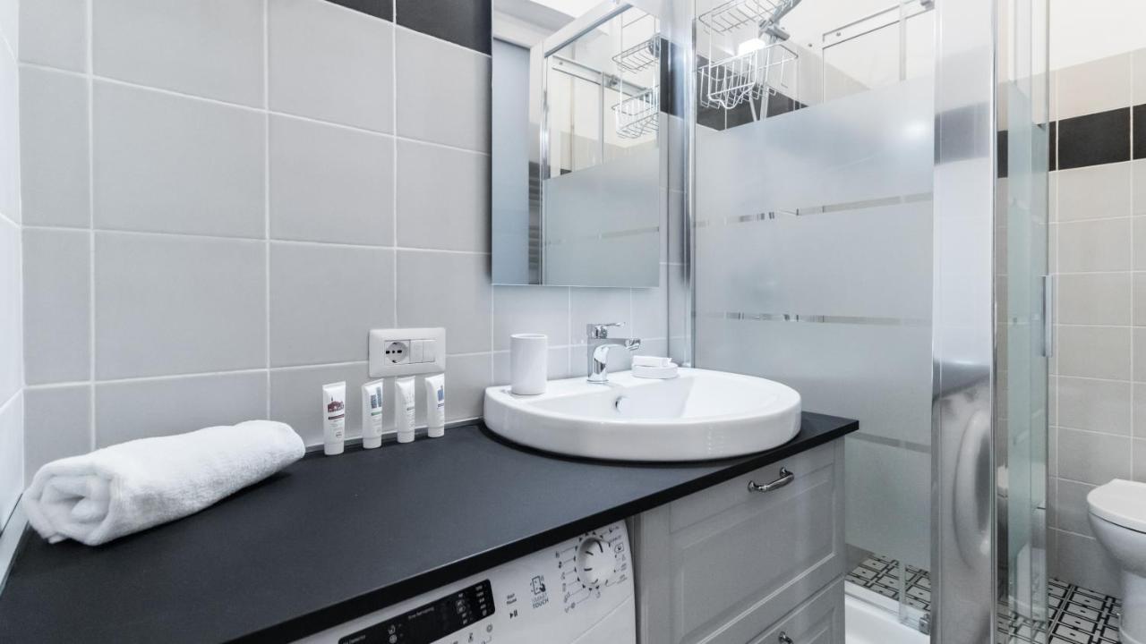 Italianway - Luigi Guanella 2 * Milano