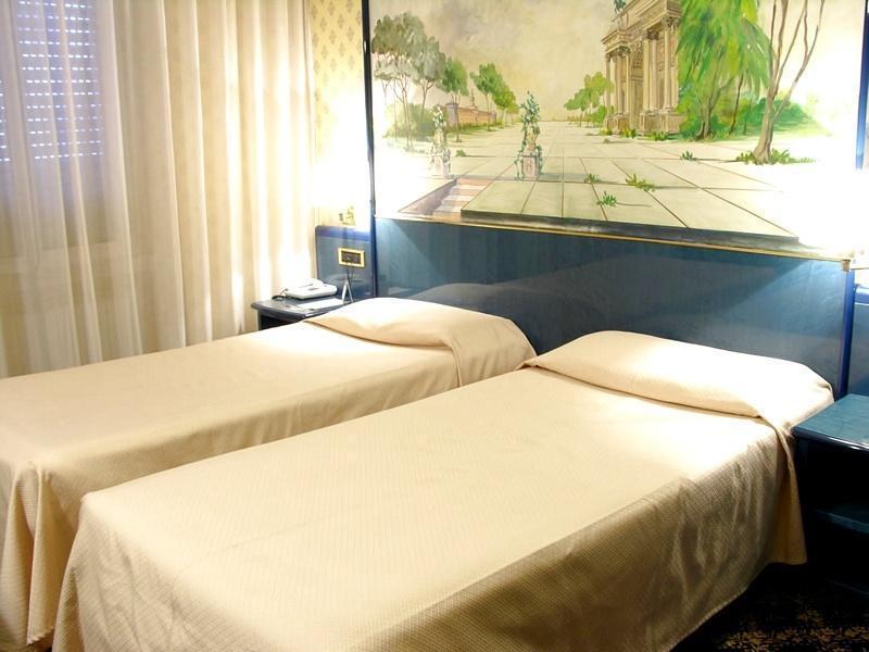 Hotel Ih Ambasciatori 4*