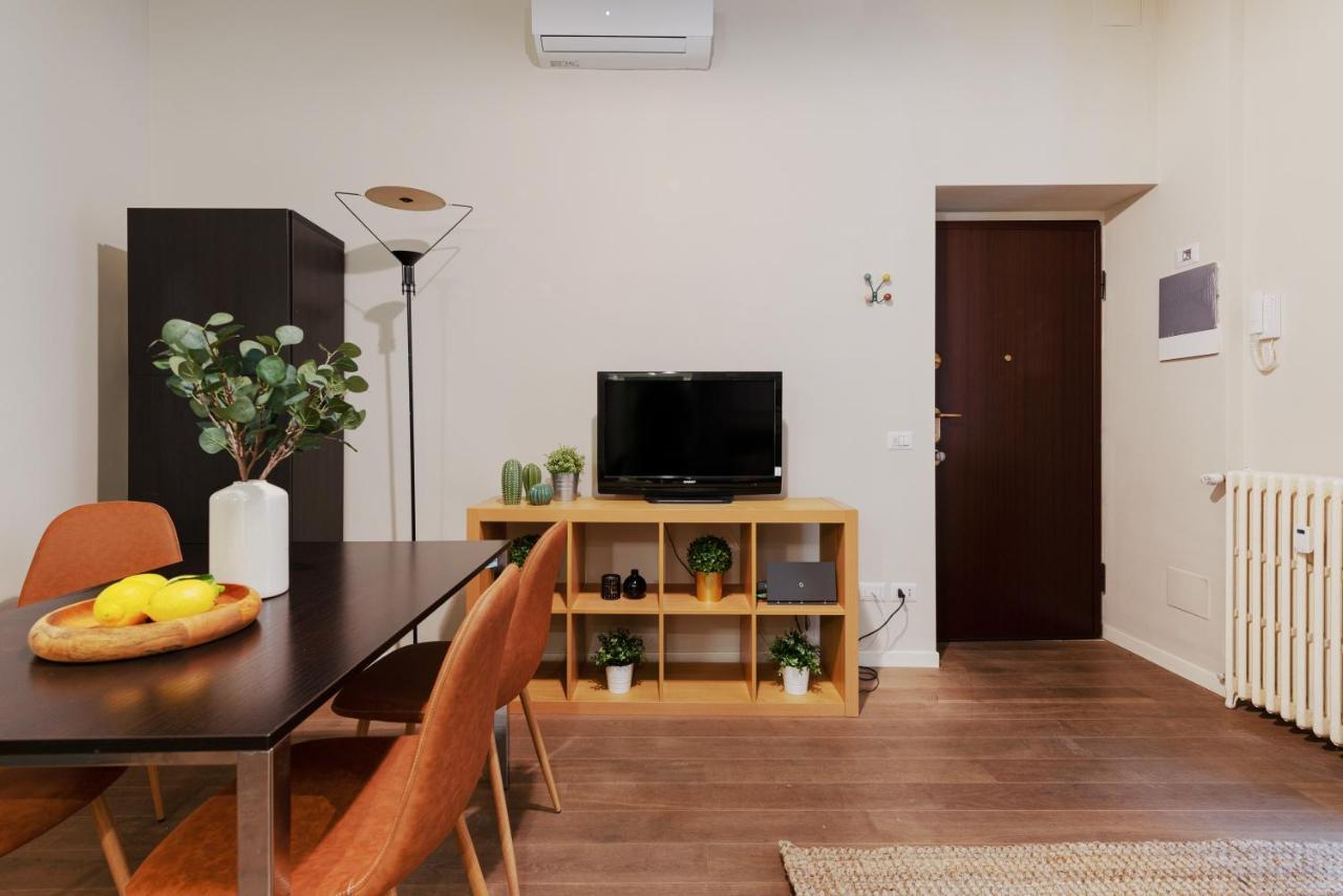 New & Cozy In Porta Romana Appartement Milaan
