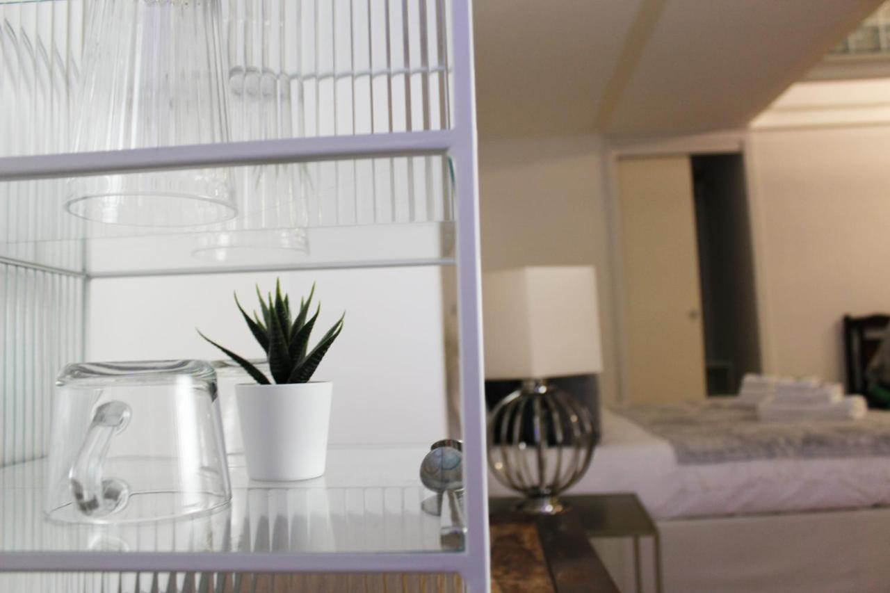 Naviglio81 Bed & Breakfast Milan
