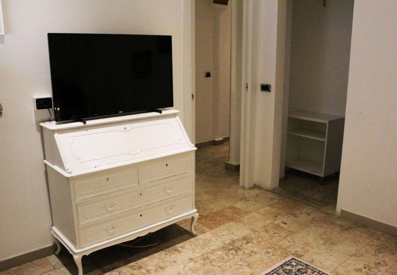 Naviglio81 Bed & Breakfast 2*