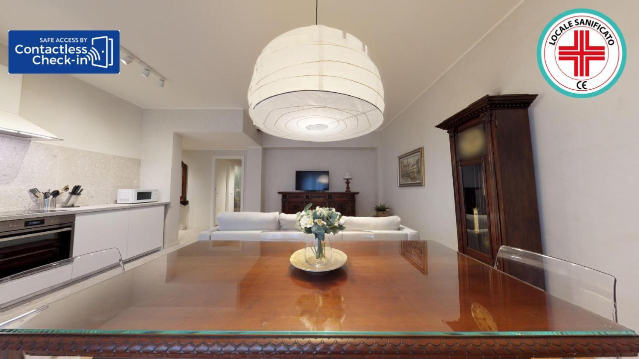 Altido Spacious Central Flat