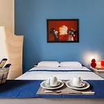 Exquisite Stay Via Crema