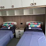 Isola District,Famous Area, Space Flat, Lightful,6 Pax