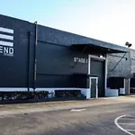 Linate Airport Elegant Suite,Tram 1 Minute Away