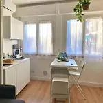 Design Moderno:Monolocale Spazioso Vicino Metro M2