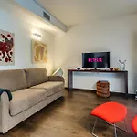 Luxury Apartment - Free Parking - Duomo-Navigli