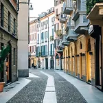 Zona Navigli - Smart House Con Tv 50 E Fast Wifi