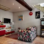 Centrale-Luxury Apartment With Garden Terrace