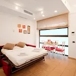 Milan Retreat-Hosted By Sweetstay