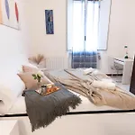 I Host Apartment - Fiamma 30