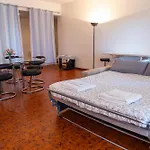 Ampio Appartamento Con Terrazzo, 3 Camere E 2 Bagni A 2 Passi Dalla Metro