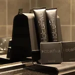Hotel Five