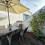 Pm 57 Via Giovanni Antonio Amadeo Guest House