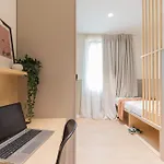 Well-Located Campus Rooms Near City Park
