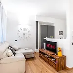 Exclusive Suite1- Vicino Metro, Citylife, Stadio San Siro E Fiera