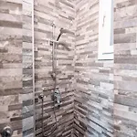 Exclusive Led House Garibaldi Fs