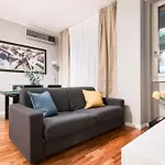 Brilliant Flat In Pta Venezia By Easylife