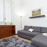 La Nuvola Exclusive Apartment - Piazza 5 Giornate - City Center