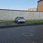 Free Private Parking-Wi- Fi And A-C