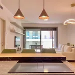 Modern Apartment With Spa - Gym And Pool
