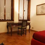 Piazza Duomo Apartment