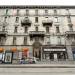 Isola View Renovated Apartment