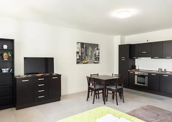 Nuovissimo Loft In Zona Navigli/Romolo