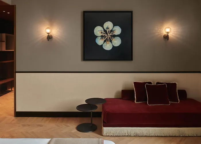 Amabilia Suites