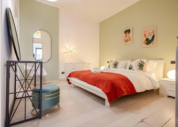 Urban House - Exclusive Park House Navigli Milan Center