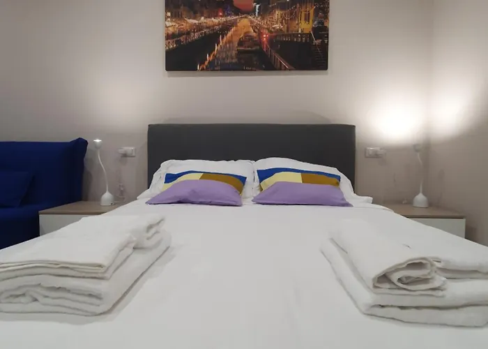 Gambara Metro Apartment Milano