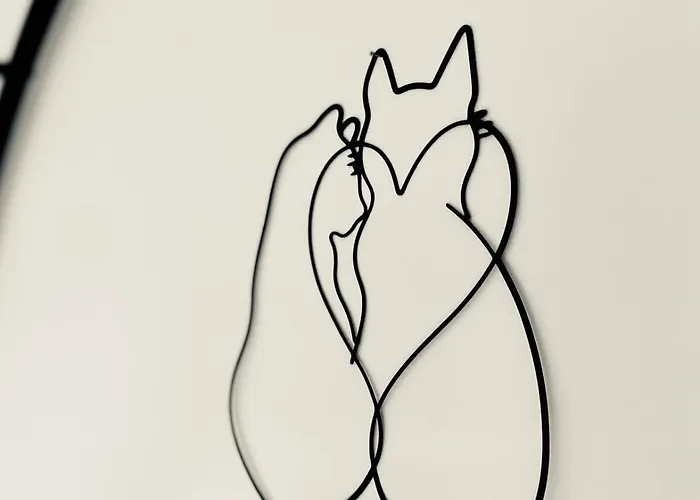 The Luxory Cat