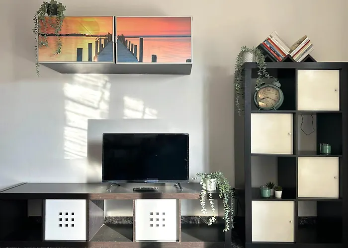Red House - Beautiful Apartment - Metro M1