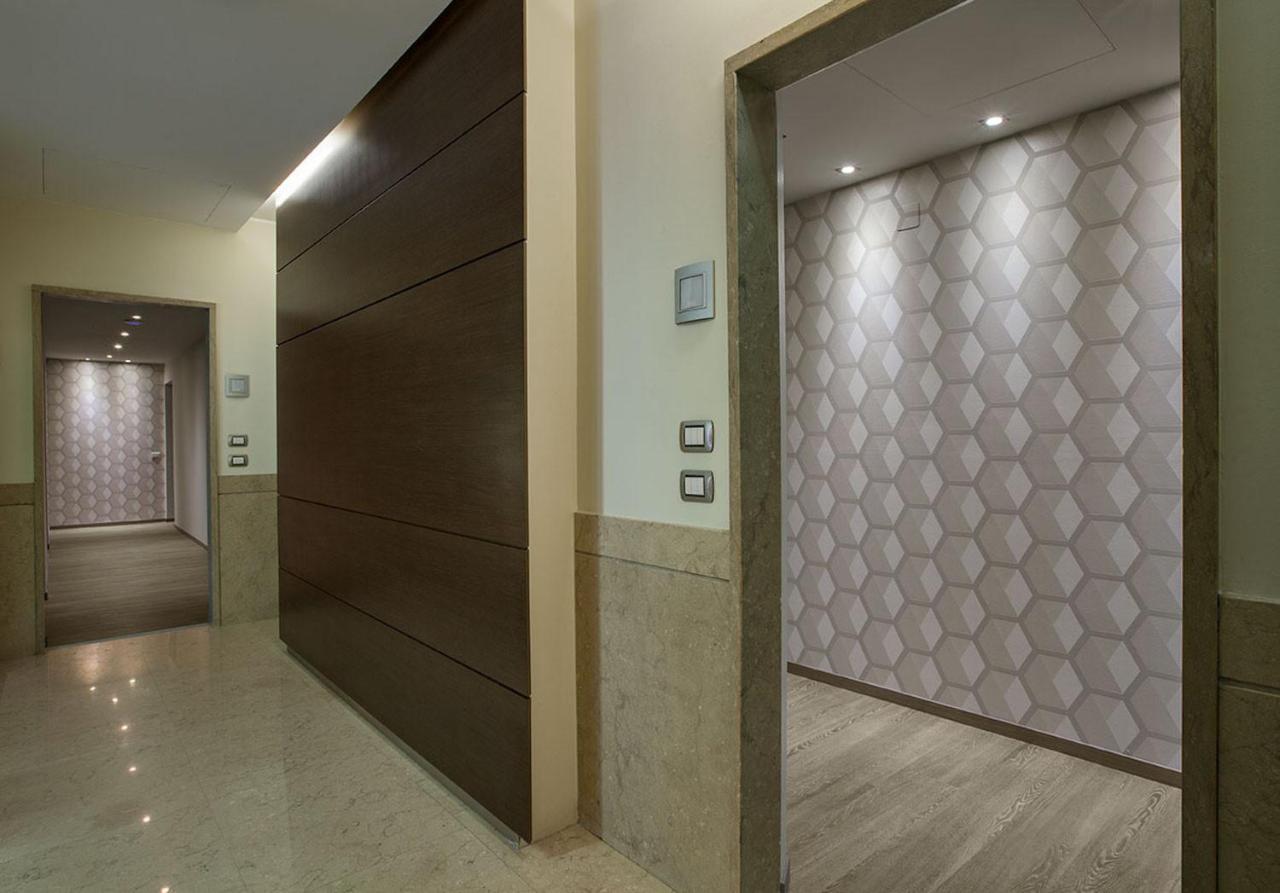 Contempora - Cavallotti 13 - B62 Mailand
