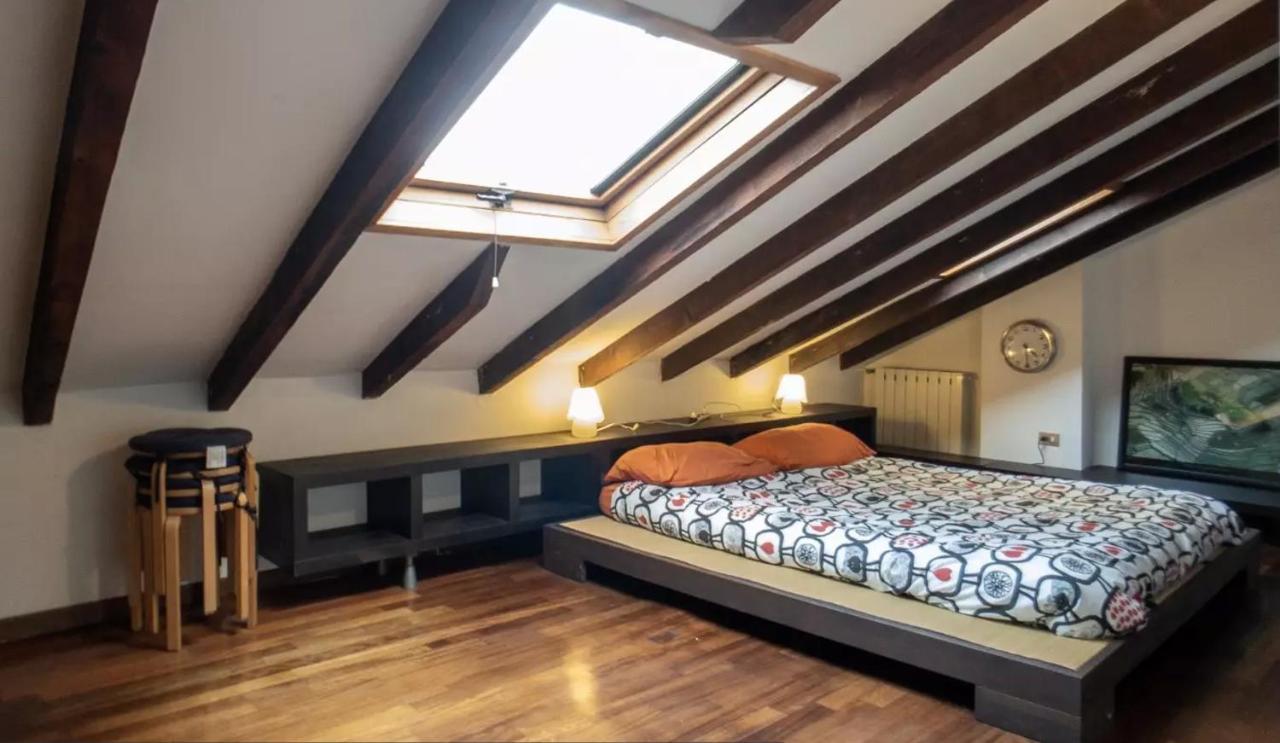 The Attic Of With Terrace View Milano