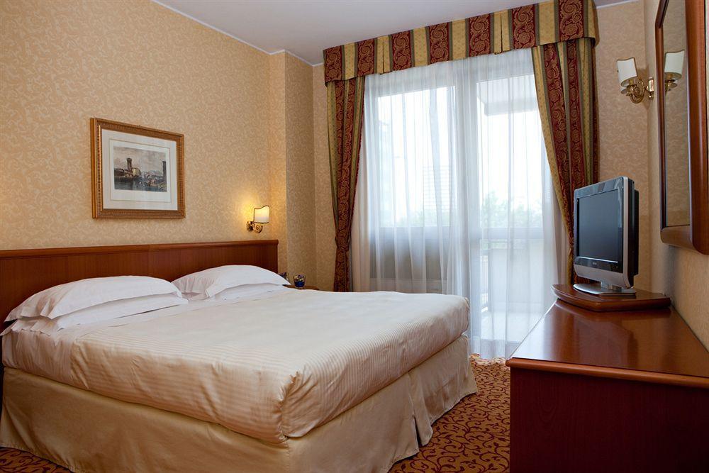 Atahotel Quark 4* Milano