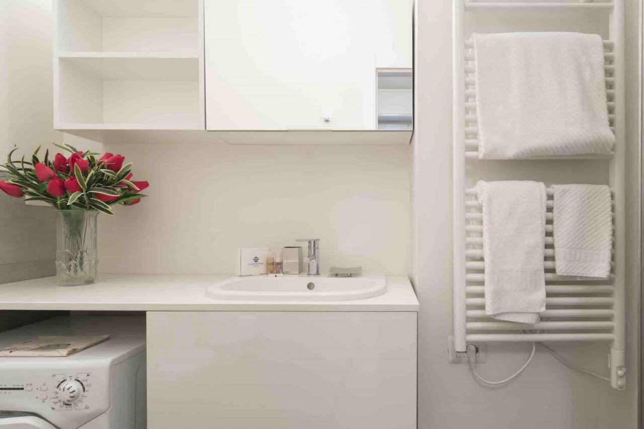 Contempora - Cavallotti 13 - B12a Milan