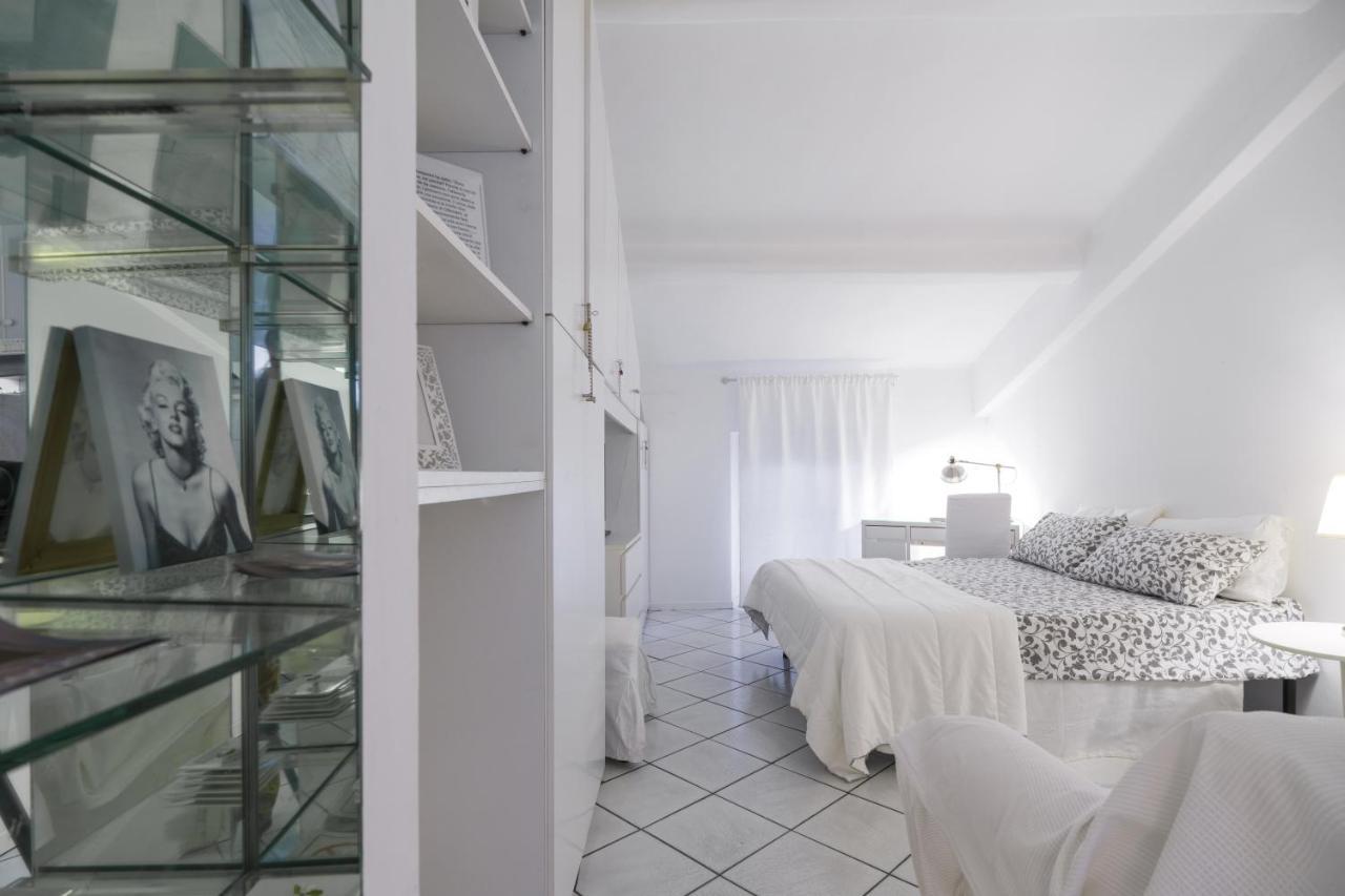 Lejlighed Monolocale Commenda 33 *