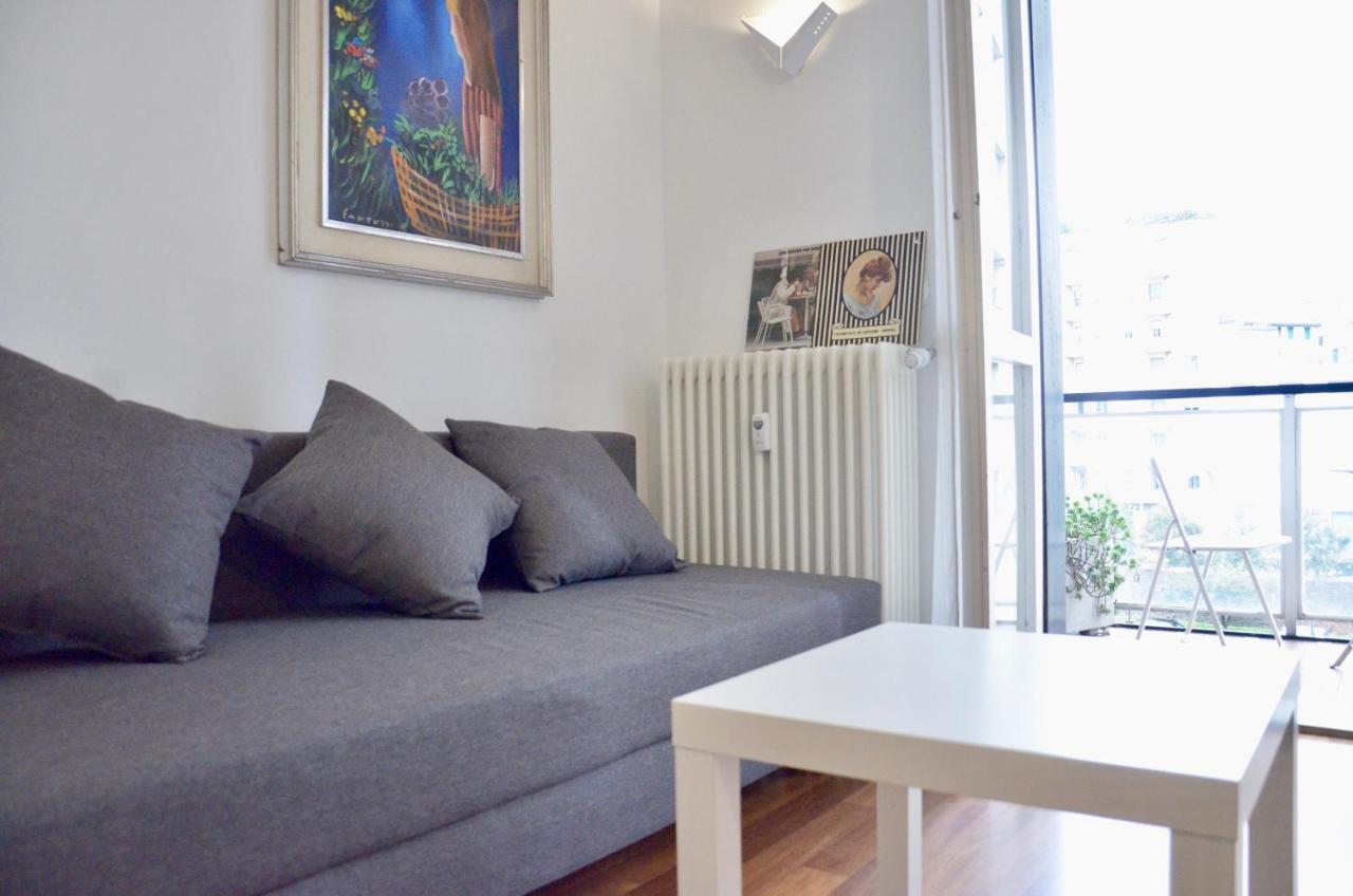 Apartment New Renovated With Balcony Porta Romana Mailand