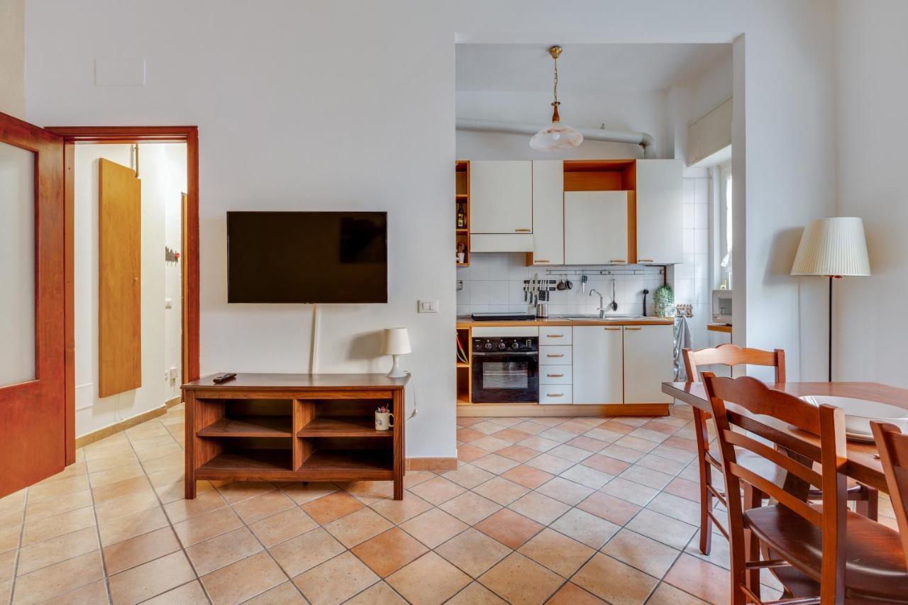 Darsena & Navigli Cosy Flat Appartement Milaan