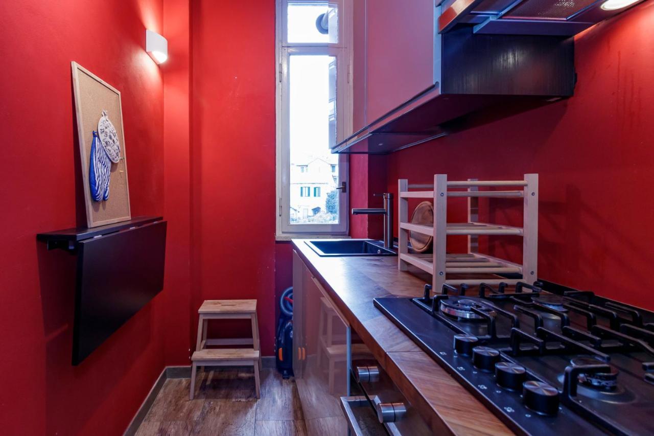 New Close To Metro Station - City Center Leilighet *