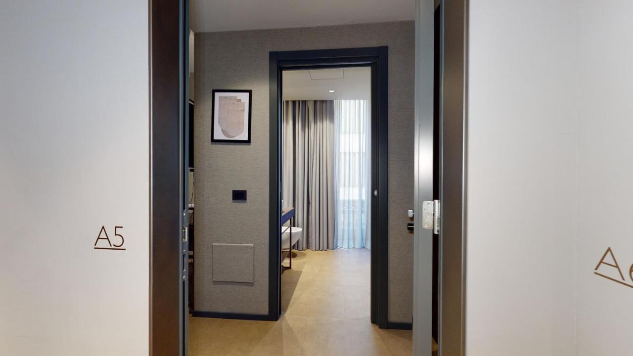 Apartment Galleria The Smart Boutique By Ospitami 4*