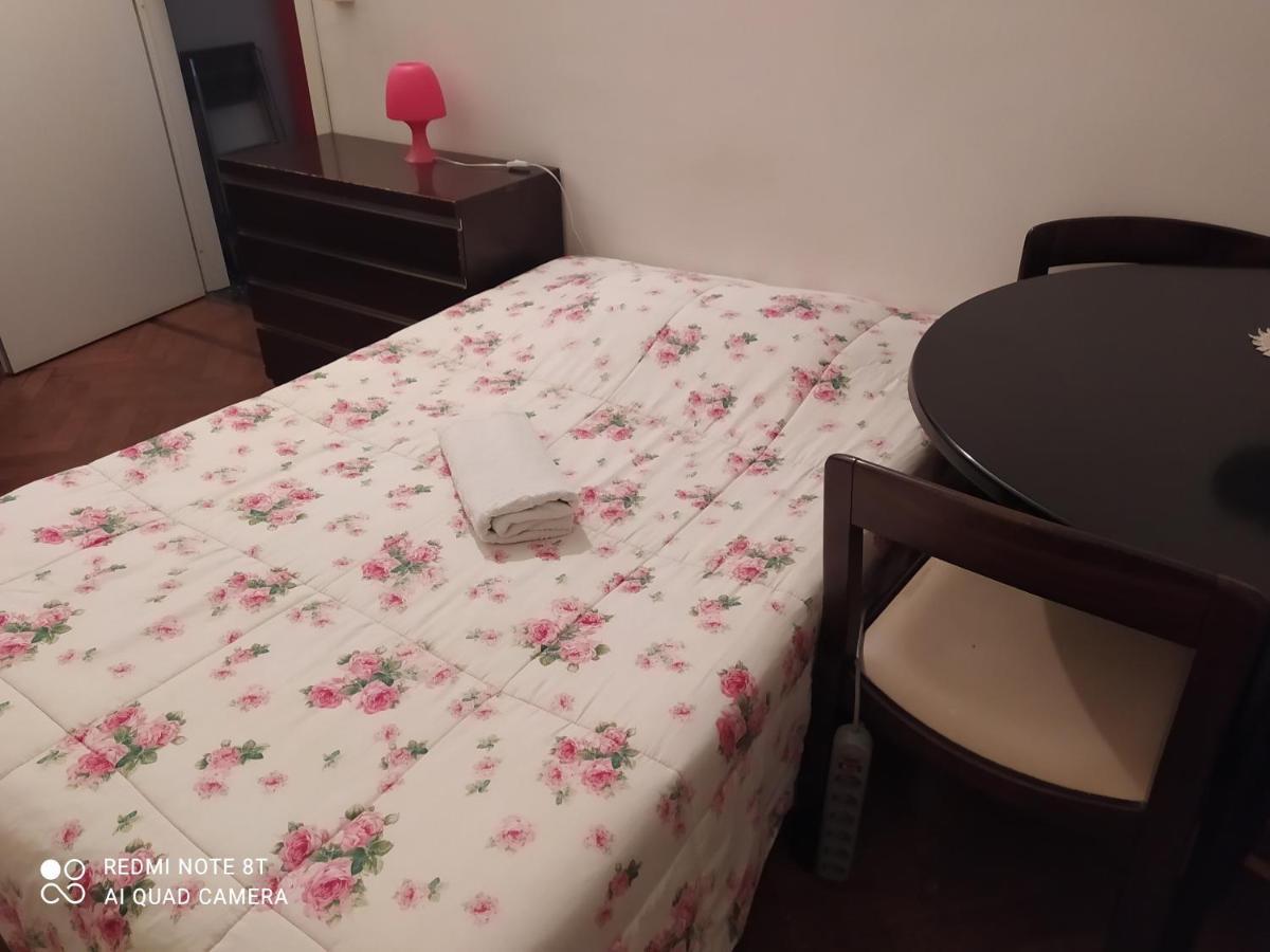 1room In *