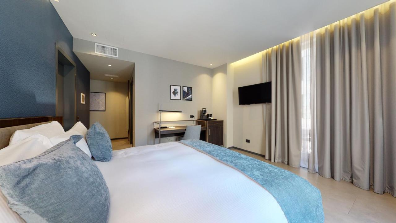 Apartment Galleria The Smart Boutique By Ospitami 4*